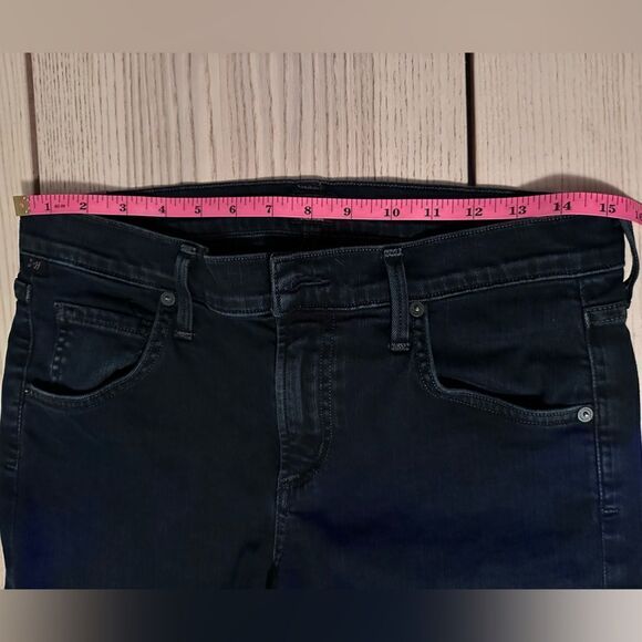 Citizens of Humanity Rocket Ankle Mid Rise Skinny
In Plush Black - Size 27 - Picture 7 of 9